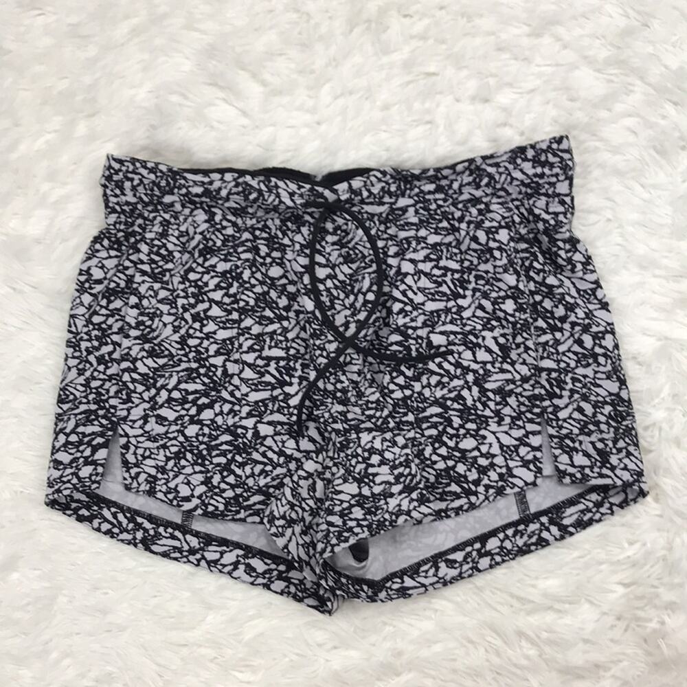 Lululemon Breakaway Short (3") Ice Breaker White